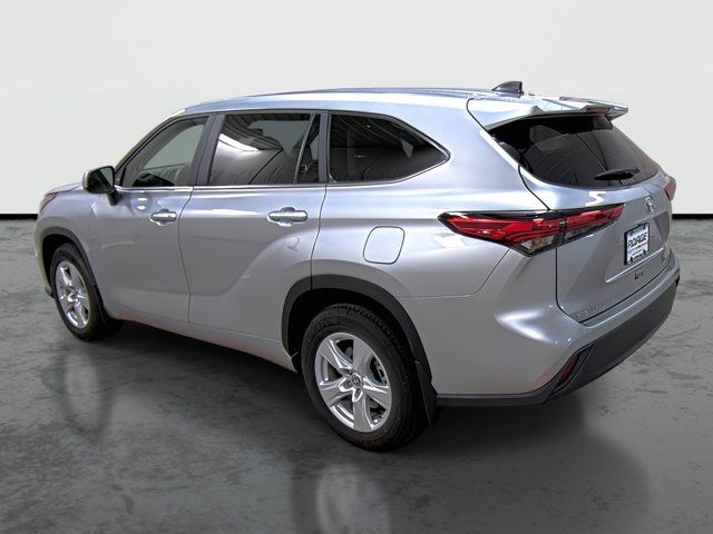 2023 Toyota Highlander 