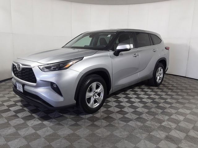 2023 Toyota Highlander 