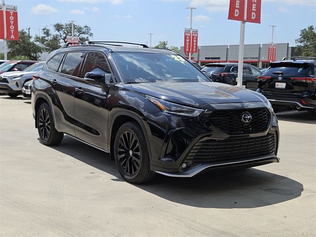 2023 Toyota Highlander XSE