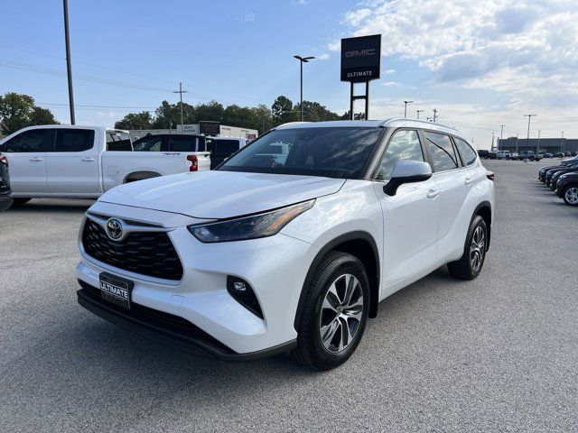 2023 Toyota Highlander 