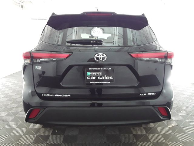 2023 Toyota Highlander 