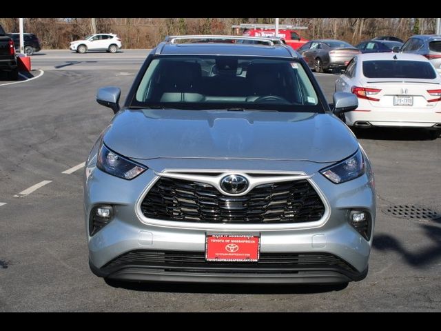 2023 Toyota Highlander XLE