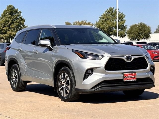 2023 Toyota Highlander XLE