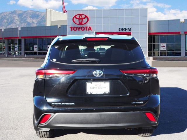 2023 Toyota Highlander LE