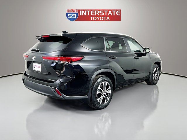 2023 Toyota Highlander 