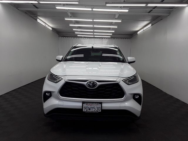 2023 Toyota Highlander 