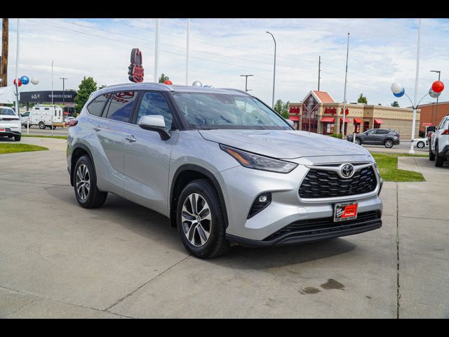 2023 Toyota Highlander 