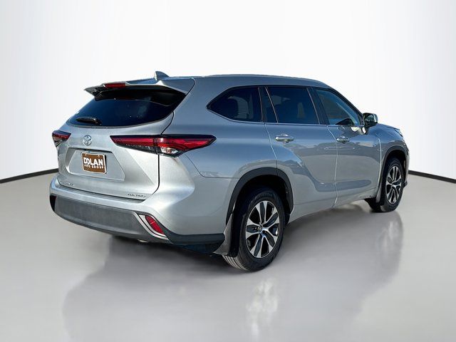 2023 Toyota Highlander 