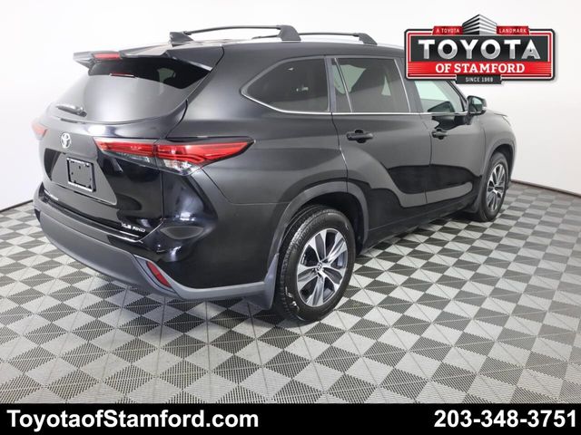 2023 Toyota Highlander 