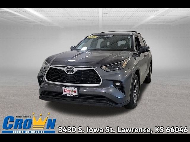 2023 Toyota Highlander XLE