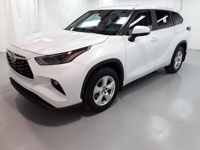 2023 Toyota Highlander 