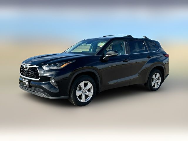 2023 Toyota Highlander LE