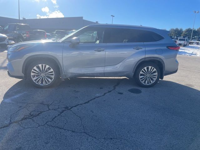 2023 Toyota Highlander Platinum