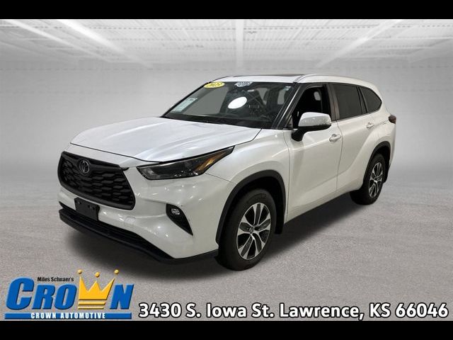 2023 Toyota Highlander XLE