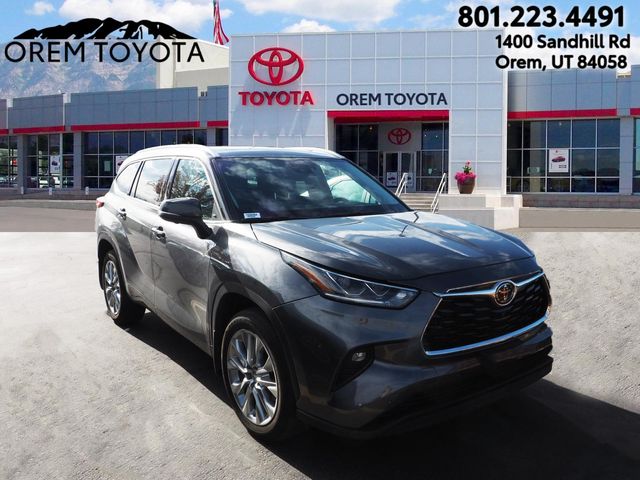 2023 Toyota Highlander L