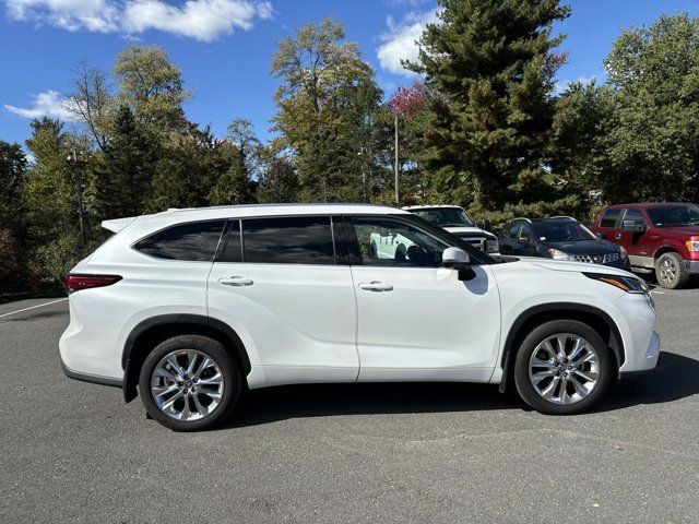 2023 Toyota Highlander Platinum