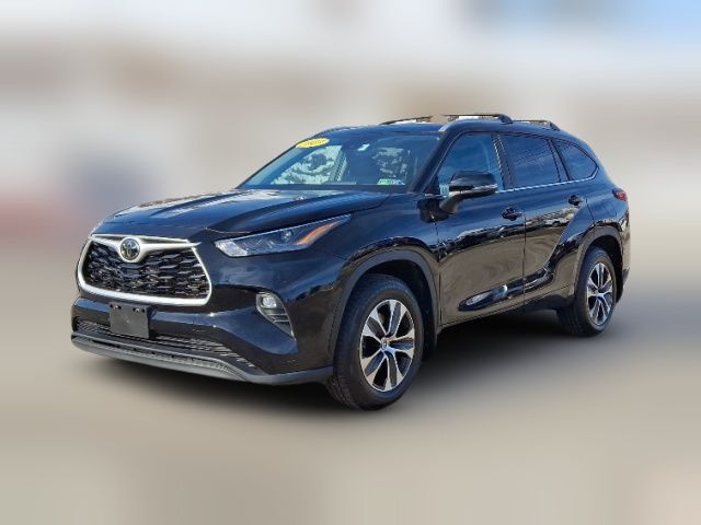 2023 Toyota Highlander XLE