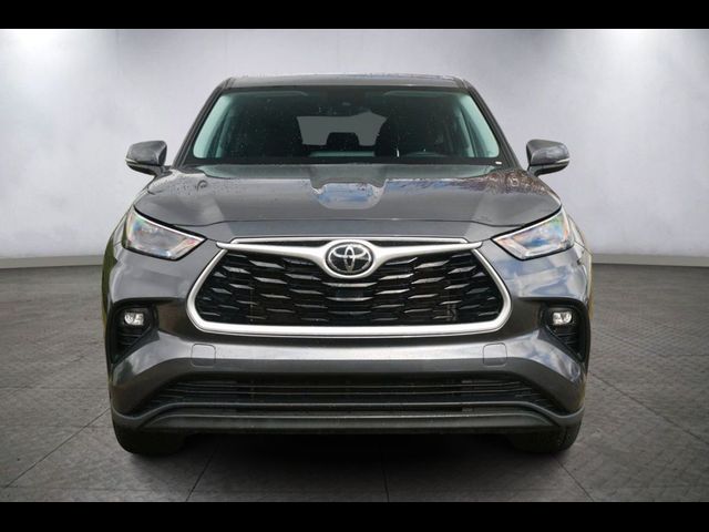 2023 Toyota Highlander 