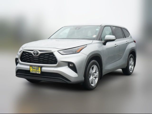 2023 Toyota Highlander LE