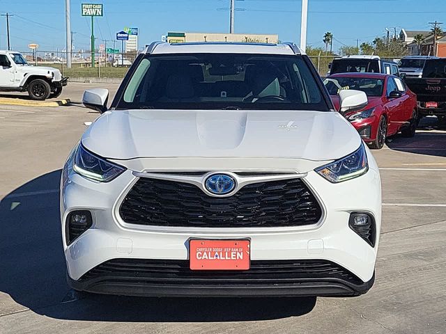 2023 Toyota Highlander Hybrid Bronze Edition