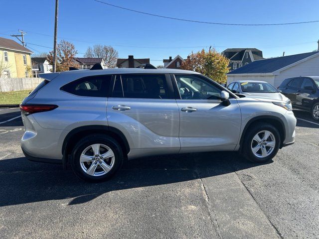 2023 Toyota Highlander Hybrid LE