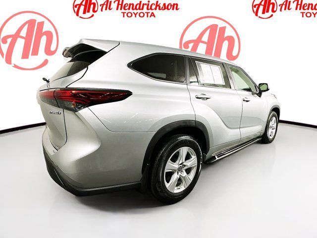 2023 Toyota Highlander Hybrid LE