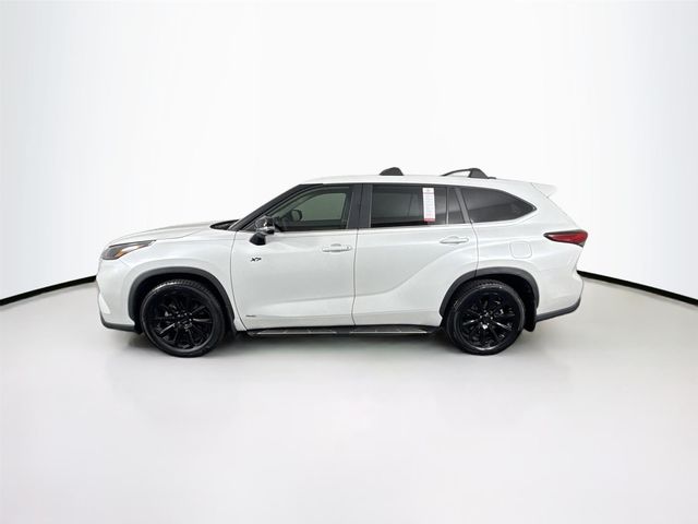 2023 Toyota Highlander Hybrid LE