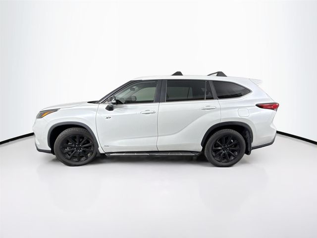 2023 Toyota Highlander Hybrid LE