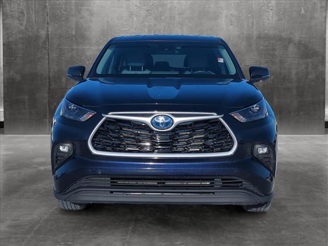 2023 Toyota Highlander Hybrid LE