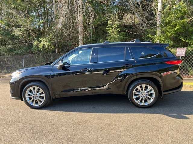 2023 Toyota Highlander Hybrid Limited