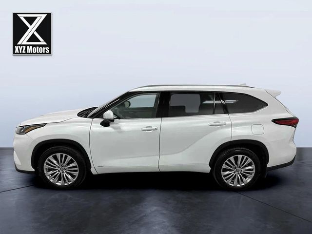 2023 Toyota Highlander Hybrid Platinum