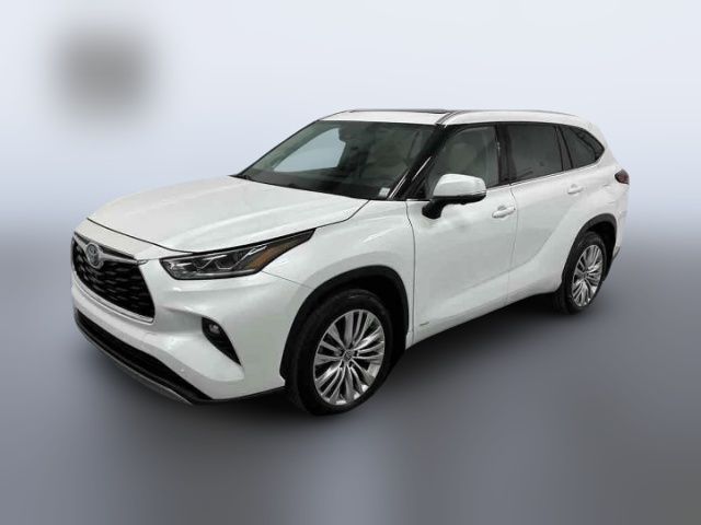 2023 Toyota Highlander Hybrid Platinum