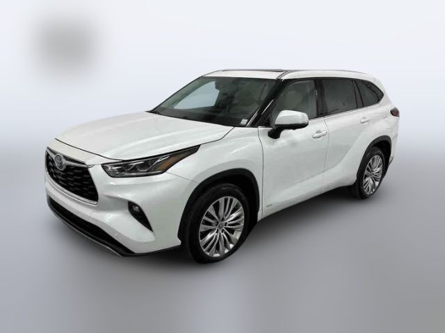 2023 Toyota Highlander Hybrid Platinum