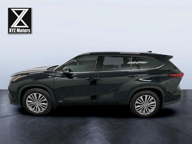 2023 Toyota Highlander Hybrid Platinum