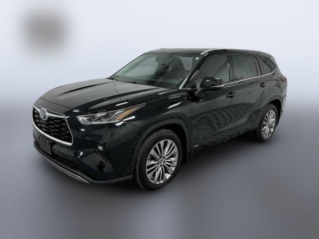 2023 Toyota Highlander Hybrid Platinum