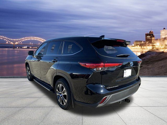 2023 Toyota Highlander Hybrid XLE