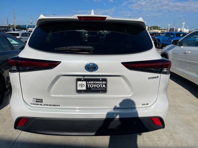 2023 Toyota Highlander Hybrid XLE