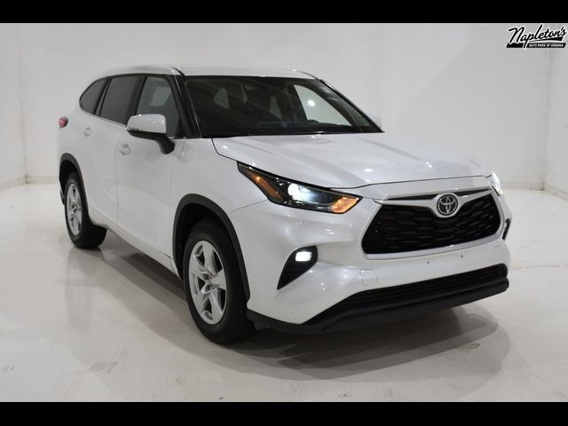 2023 Toyota Highlander L