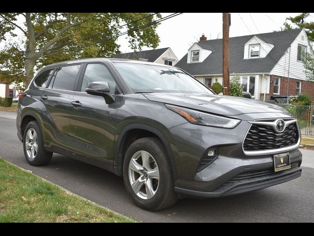 2023 Toyota Highlander L