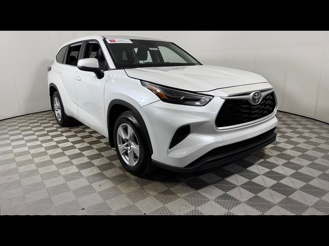 2023 Toyota Highlander L