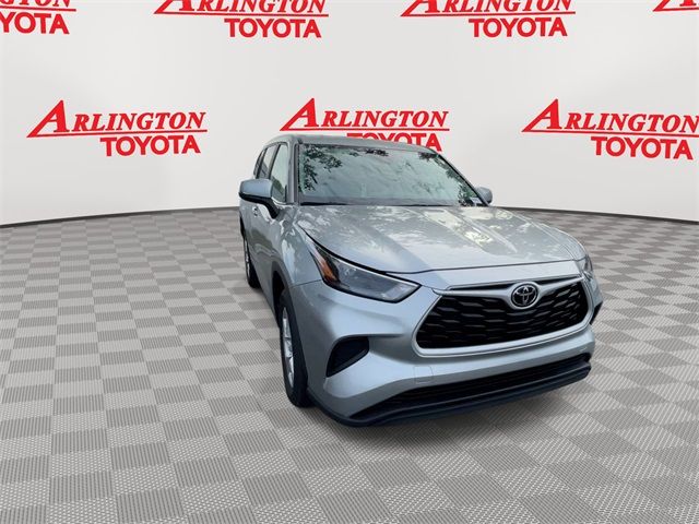 2023 Toyota Highlander L