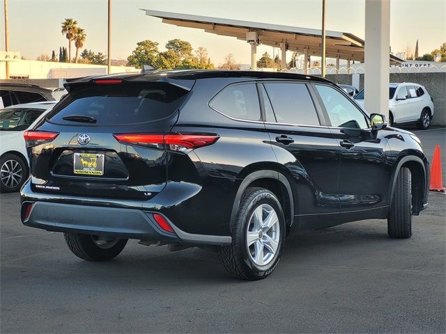 2023 Toyota Highlander L