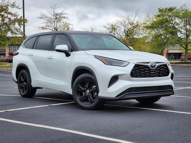 2023 Toyota Highlander L