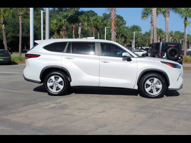 2023 Toyota Highlander L