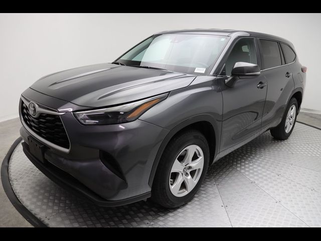 2023 Toyota Highlander L