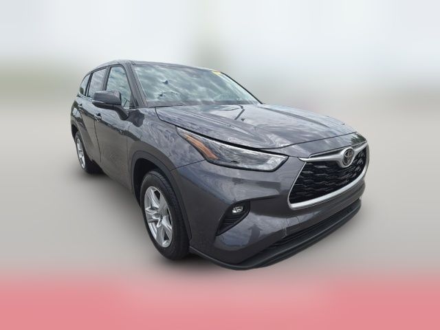 2023 Toyota Highlander L