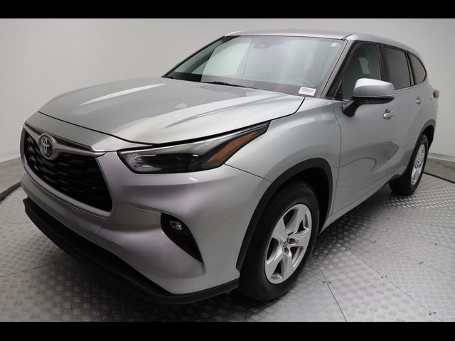 2023 Toyota Highlander L