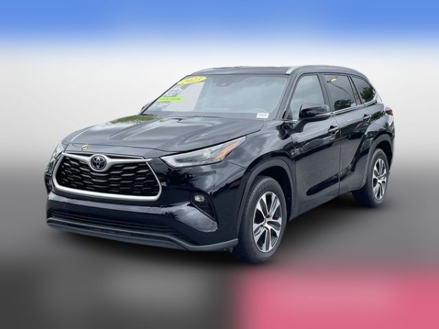 2023 Toyota Highlander L