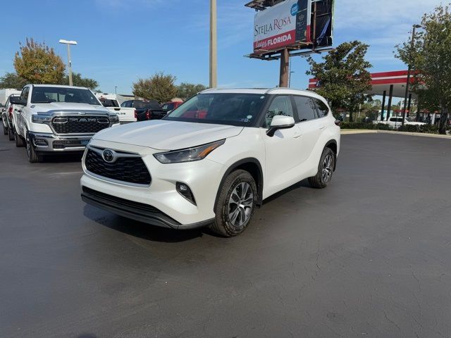 2023 Toyota Highlander L