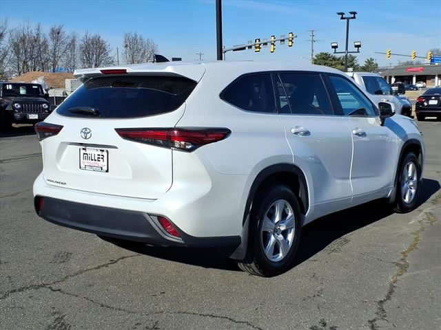 2023 Toyota Highlander L